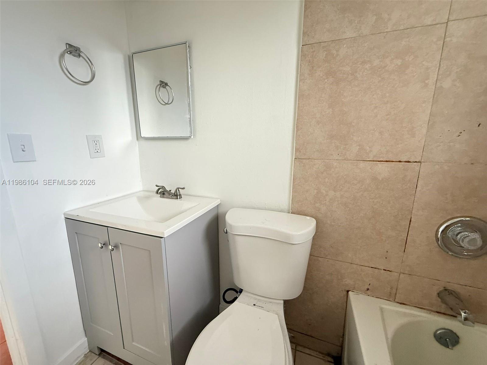 1703 Palm Drive A Property Photo 9