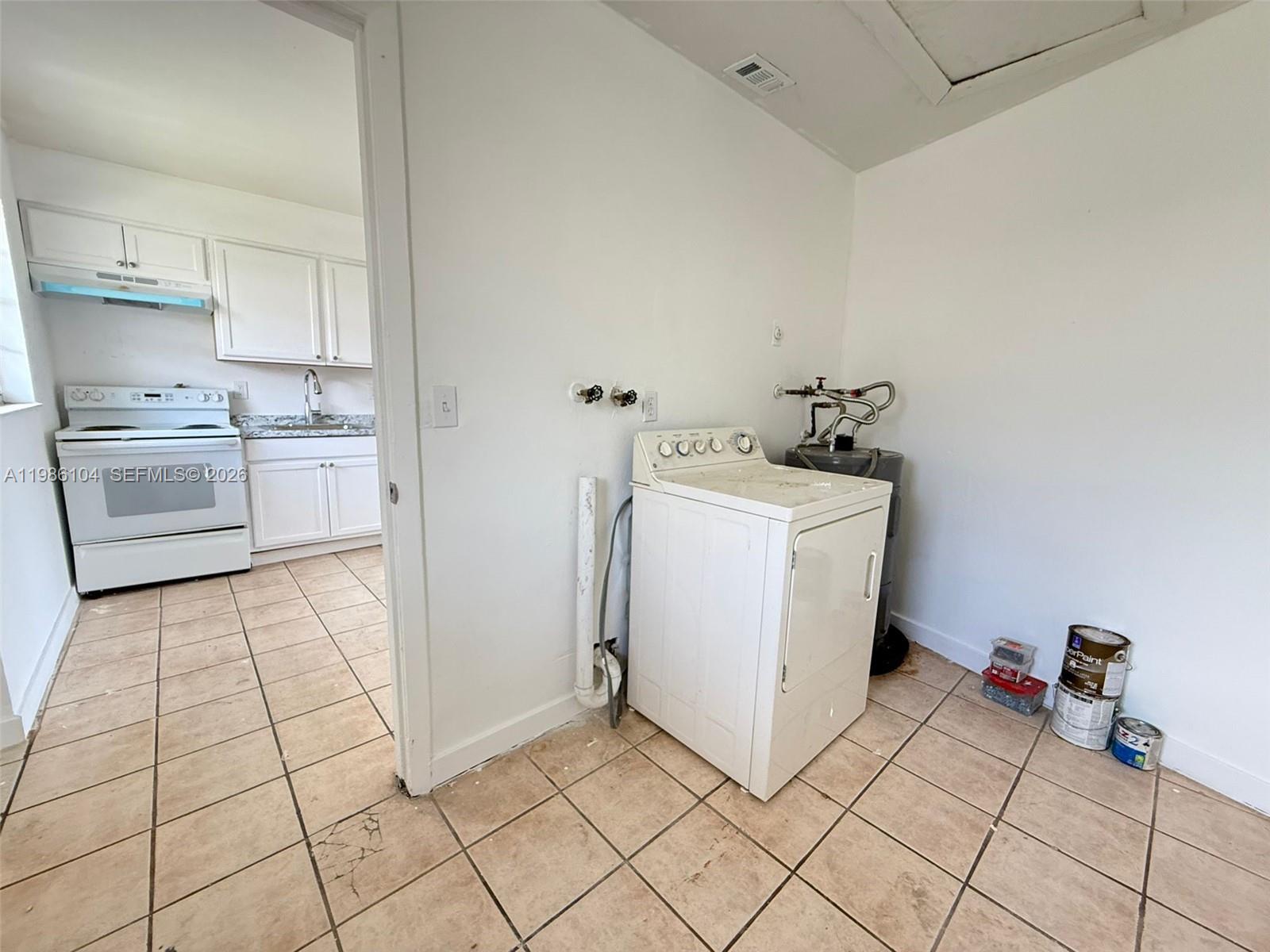 1703 Palm Drive A Property Photo 13