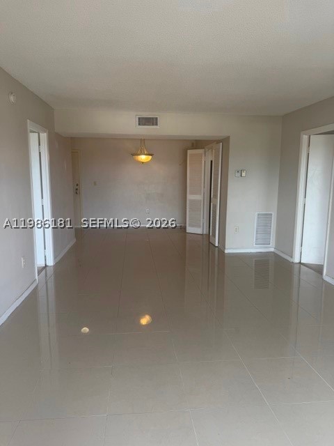 4164 Inverrary Dr 913 Property Photo 8