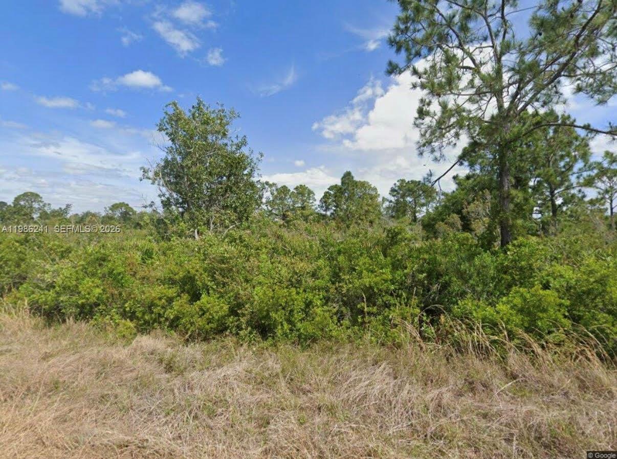 1081 Beaver St Property Photo 1