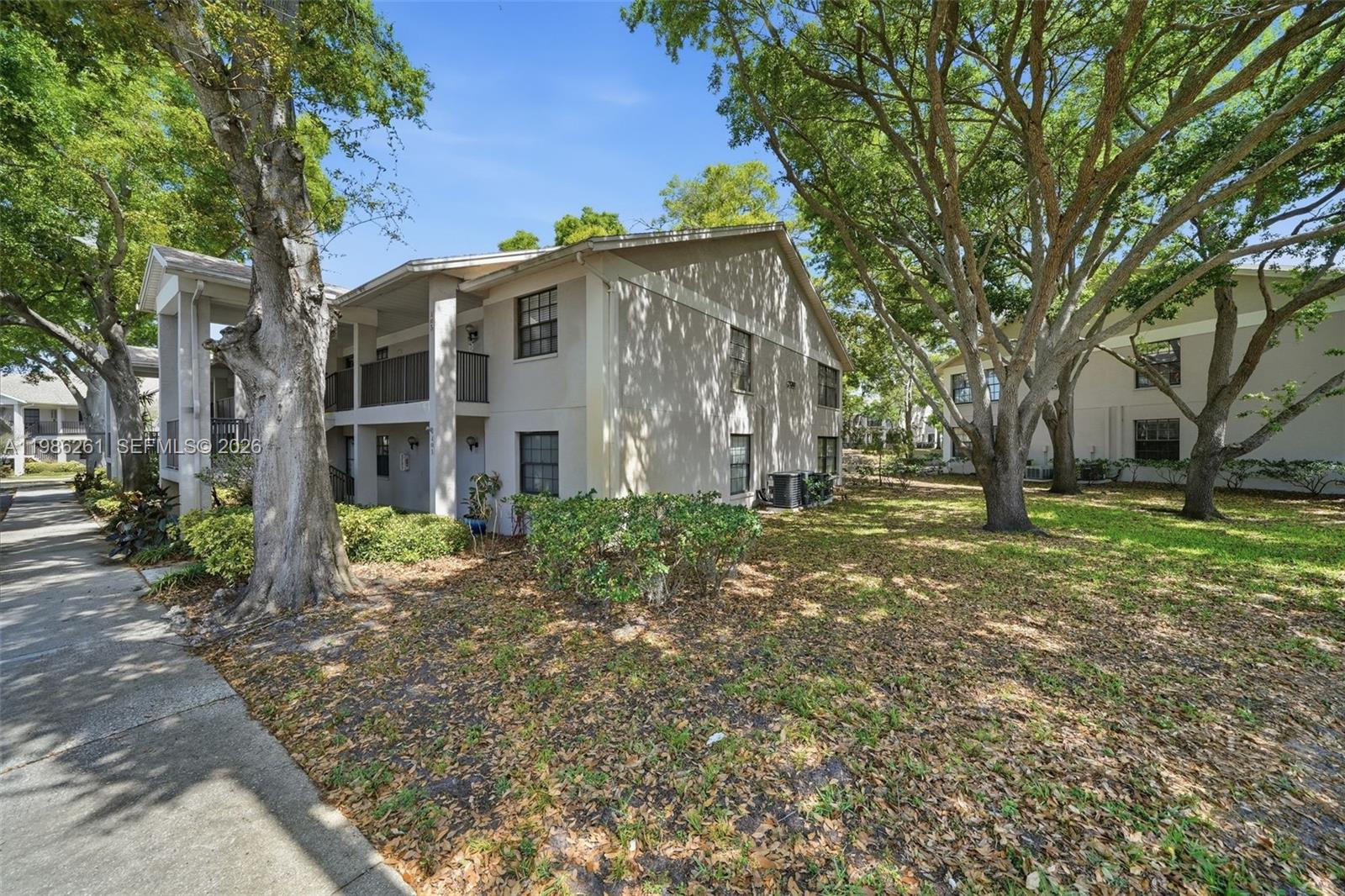 2130 Elm St 401 Property Photo 18