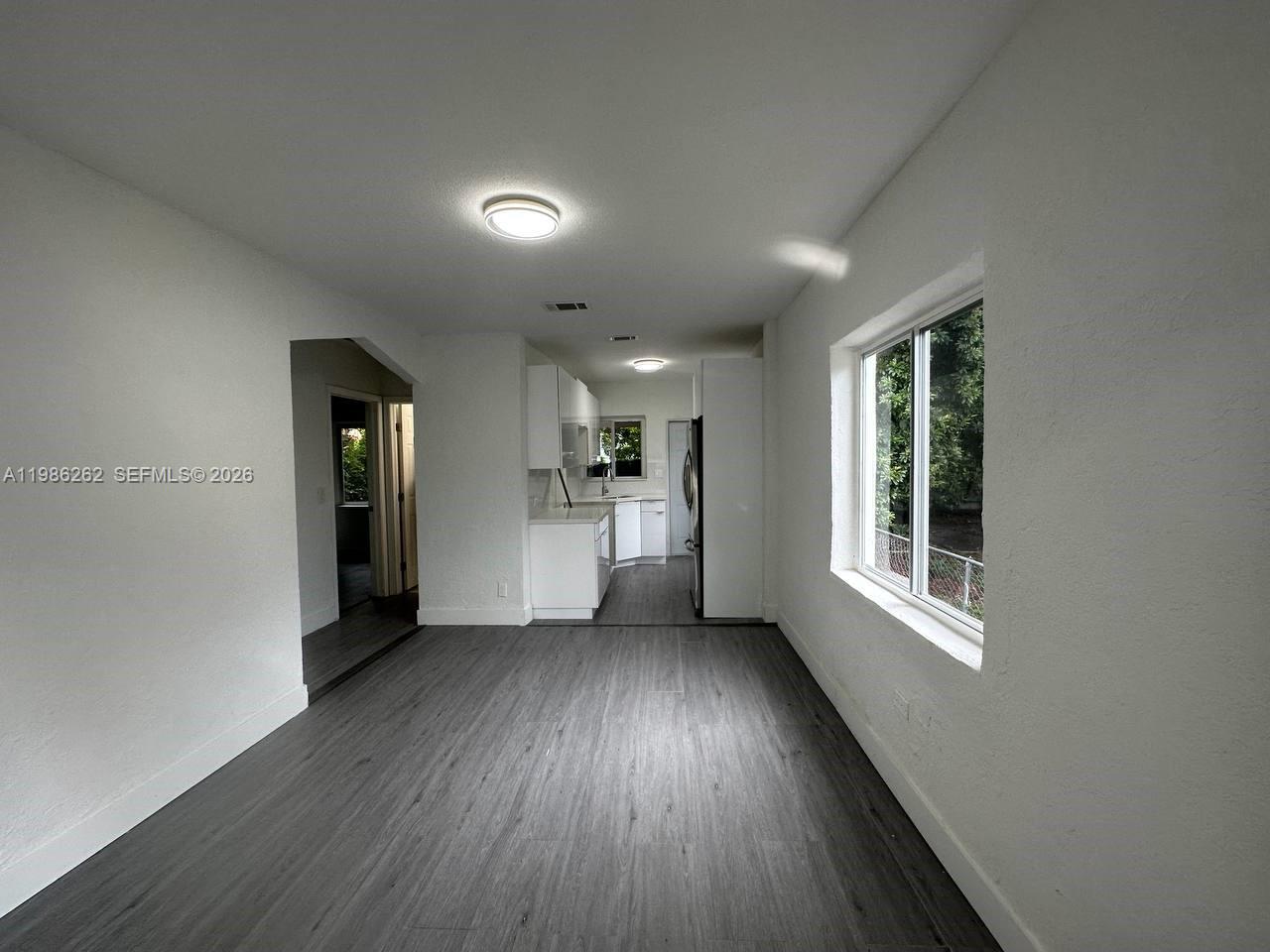 1812 Nw 64th St Property Photo 2