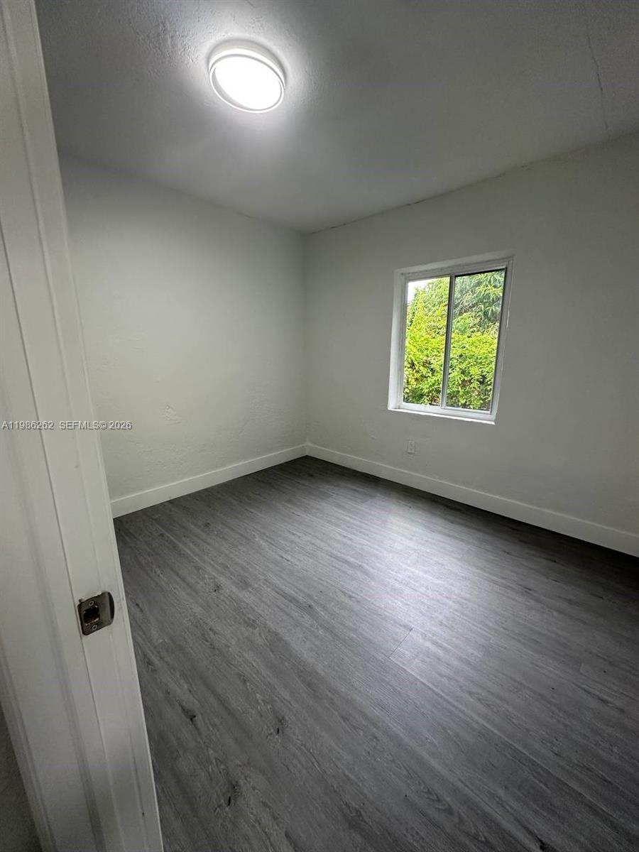 1812 Nw 64th St Property Photo 7
