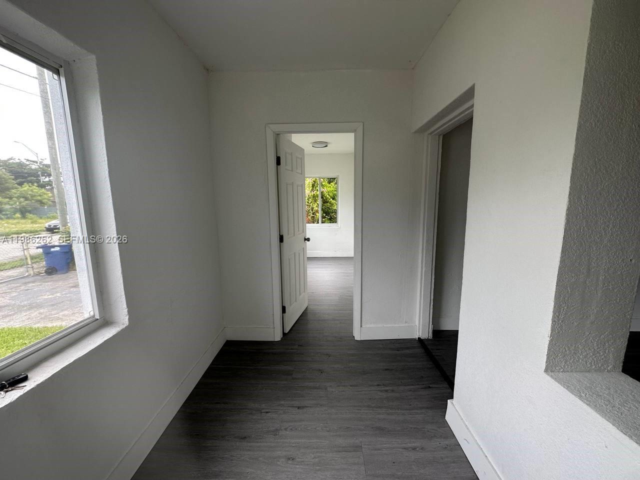 1812 Nw 64th St Property Photo 8