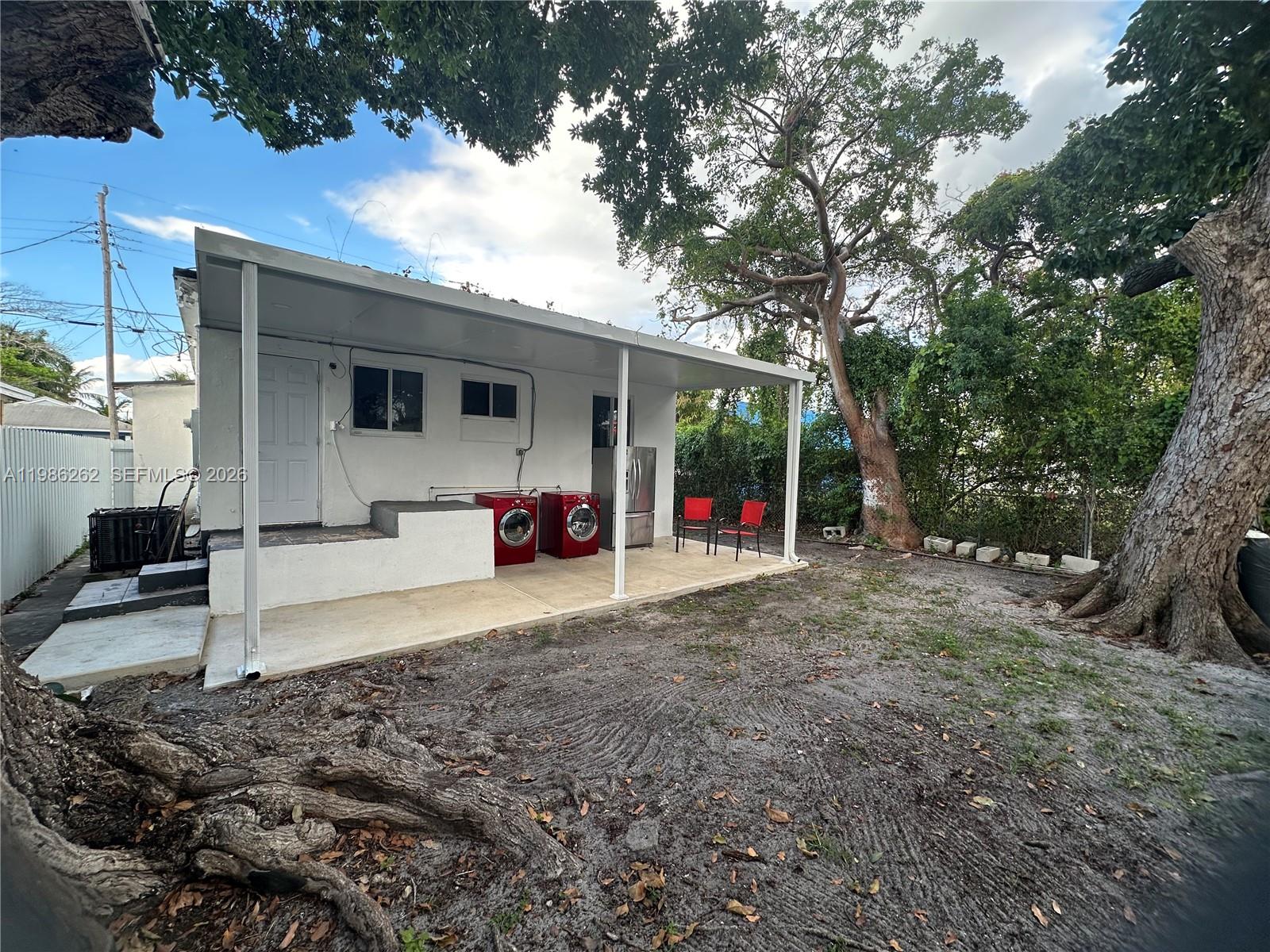 1812 Nw 64th St Property Photo 22