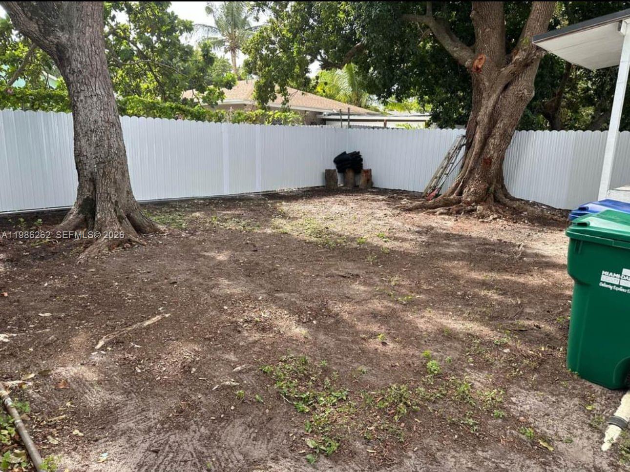 1812 Nw 64th St Property Photo 32
