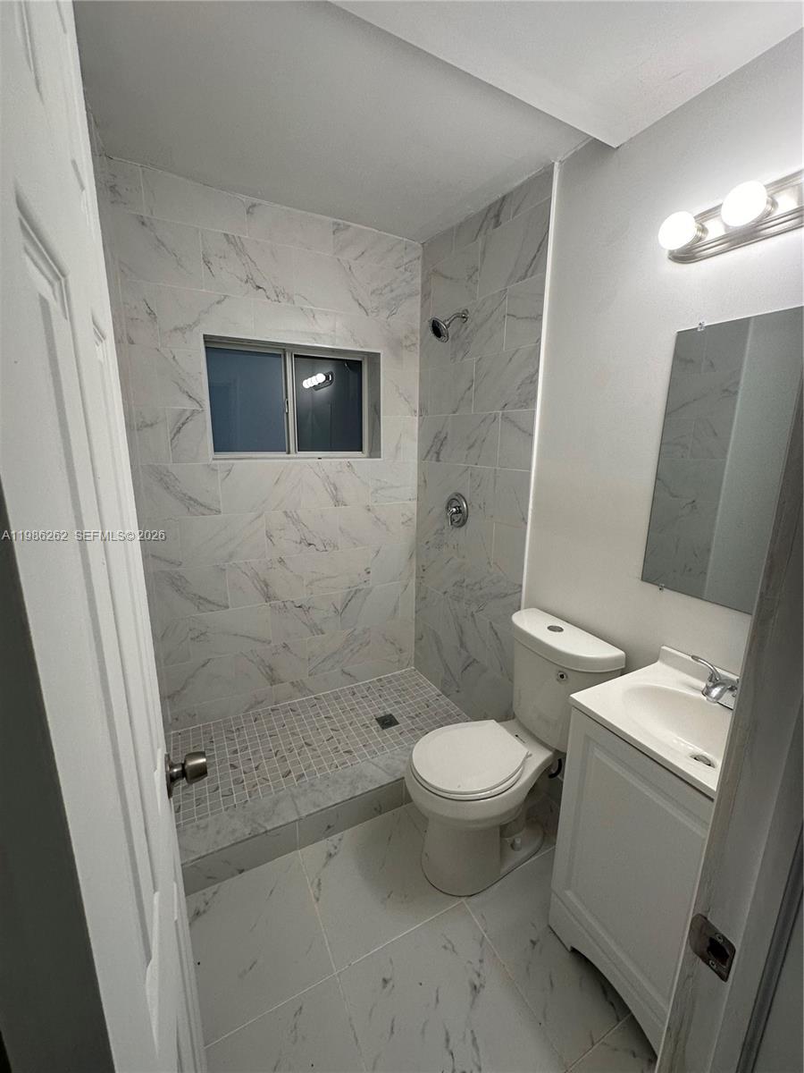 1812 Nw 64th St Property Photo 52