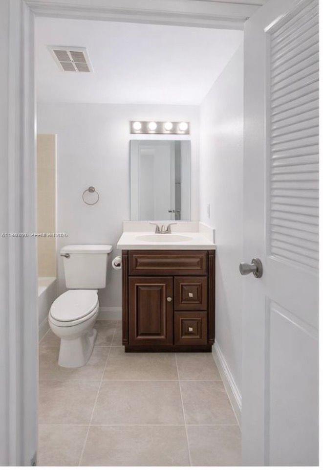 15620 Sw 80th St H-304 Property Photo 5
