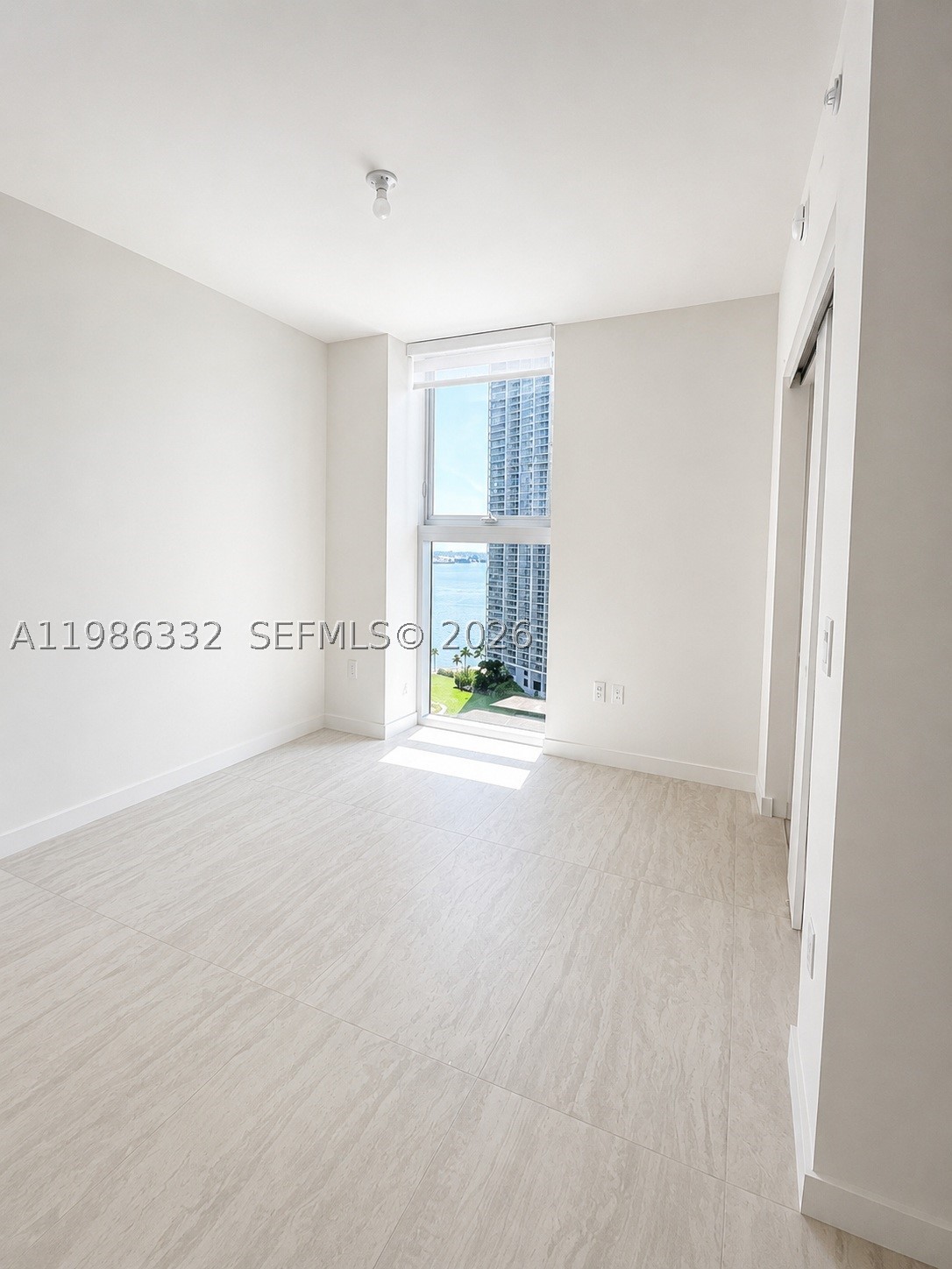 77 Se 5 St 2015 Property Photo 27