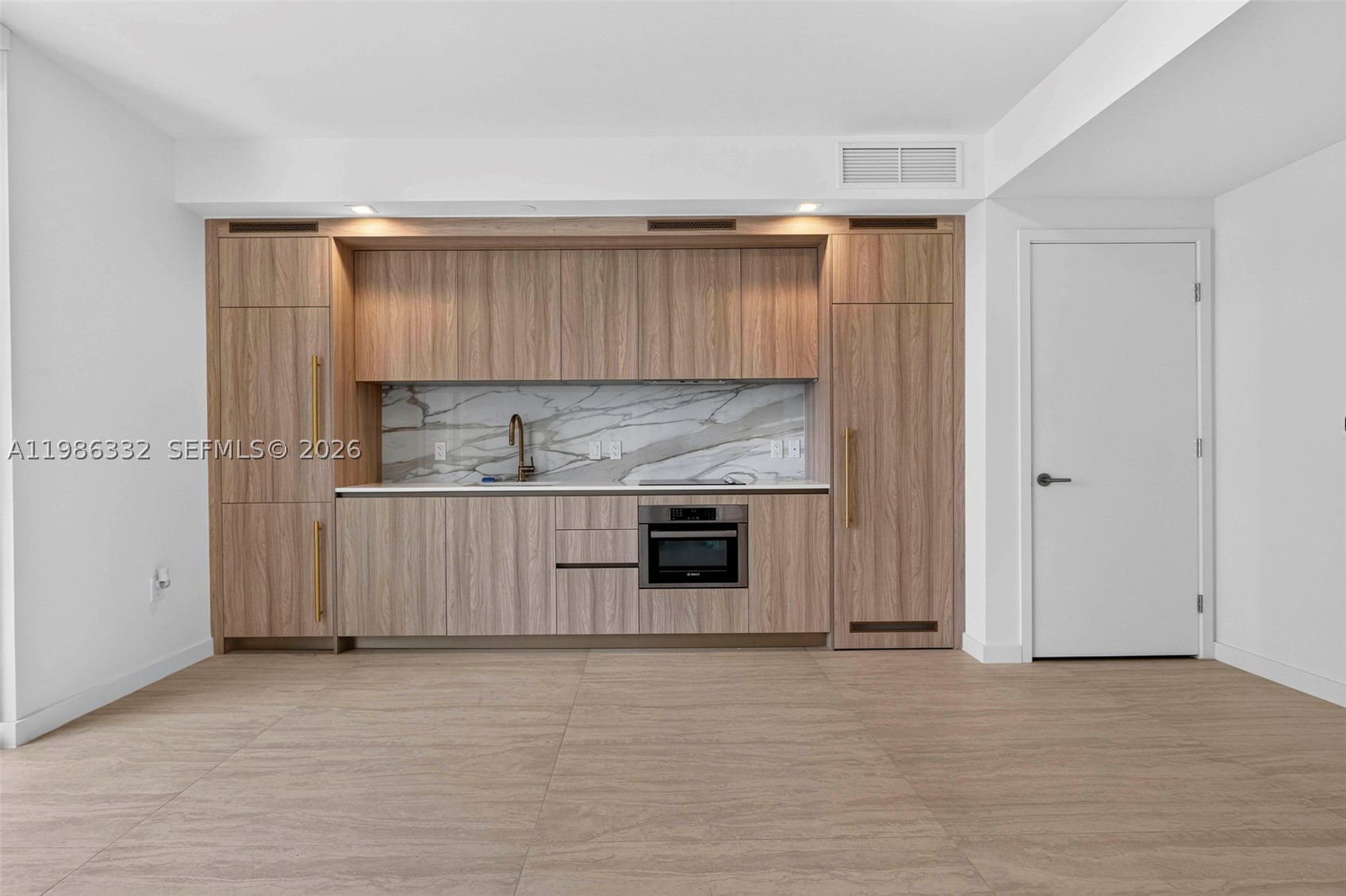 77 Se 5 St 2015 Property Photo 28