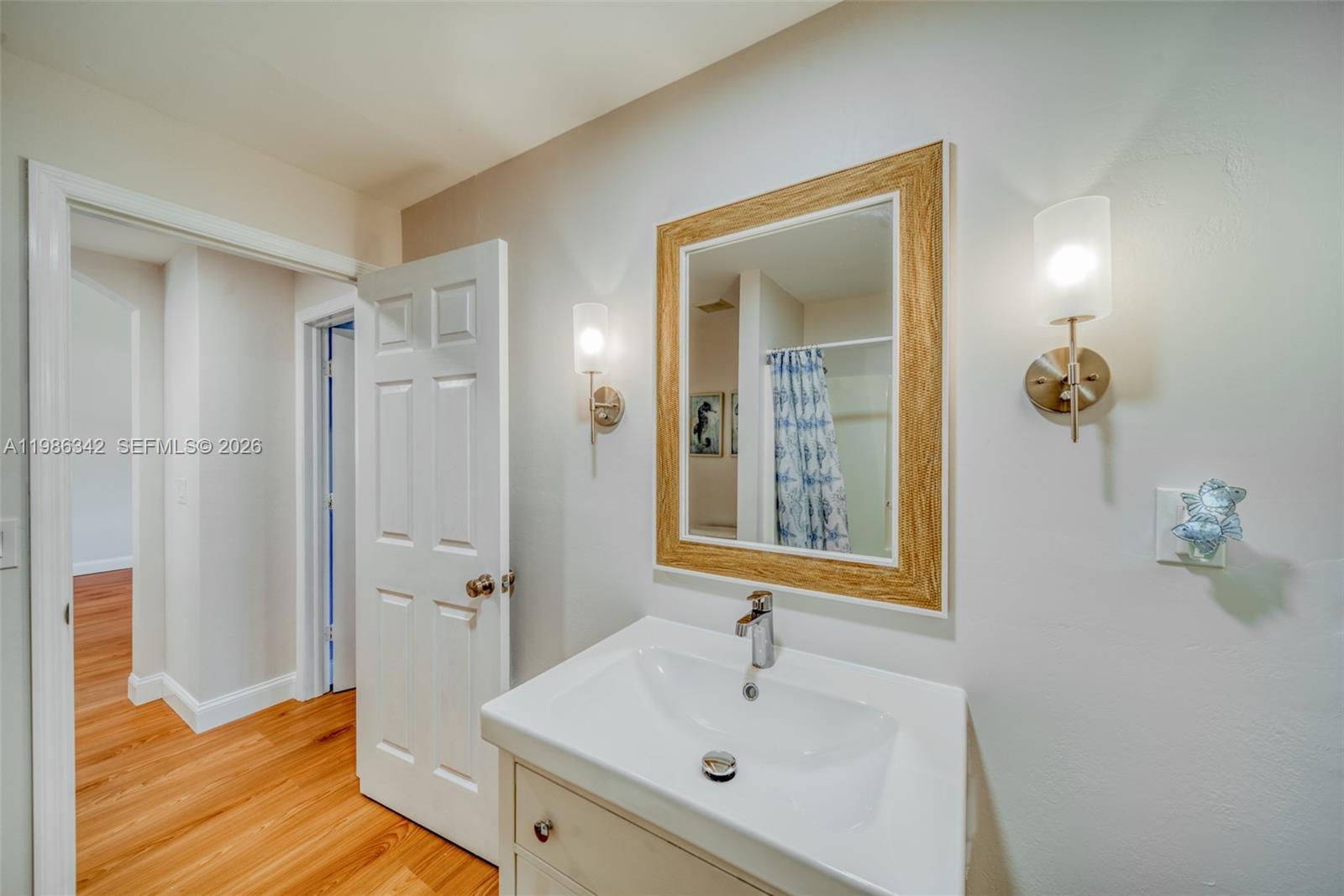 2847 Sw 26th Pl Property Photo 20
