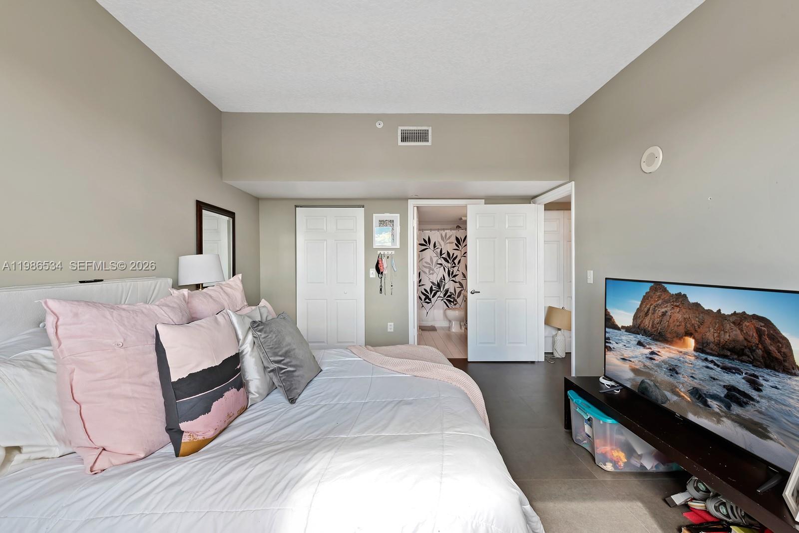 3000 Coral Way 416 Property Photo 10