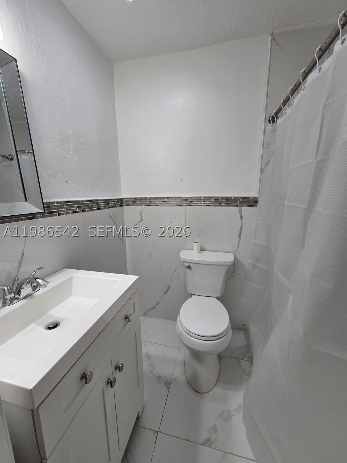 A11986542 Property Photo 5