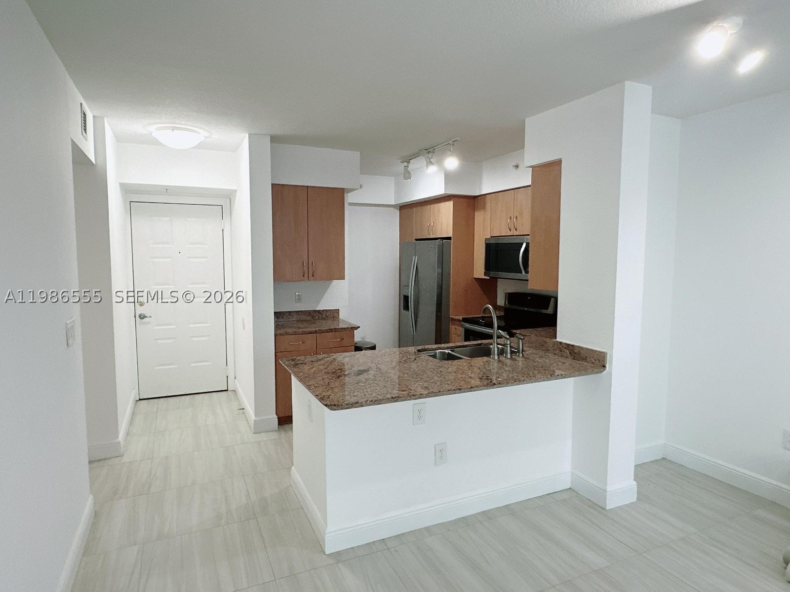 1830 Radius Dr 501 Property Photo 11