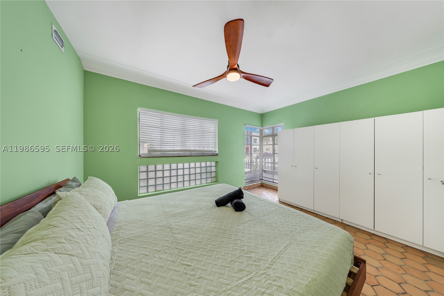 843 Nw 3rd St 1 Property Photo 13