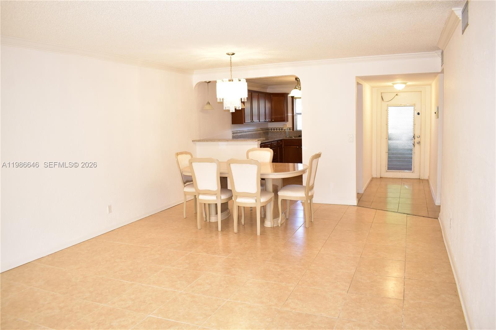 9561 Sunrise Lakes Blvd 106 Property Photo 4