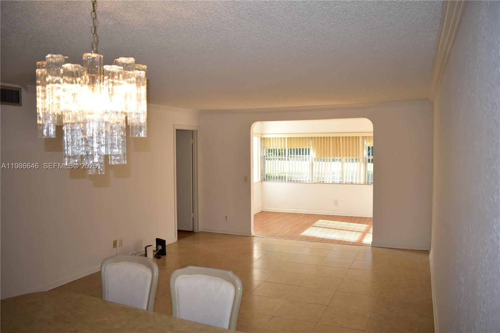 9561 Sunrise Lakes Blvd 106 Property Photo 12
