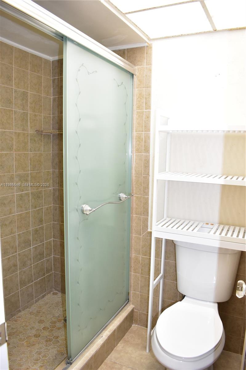 9561 Sunrise Lakes Blvd 106 Property Photo 18