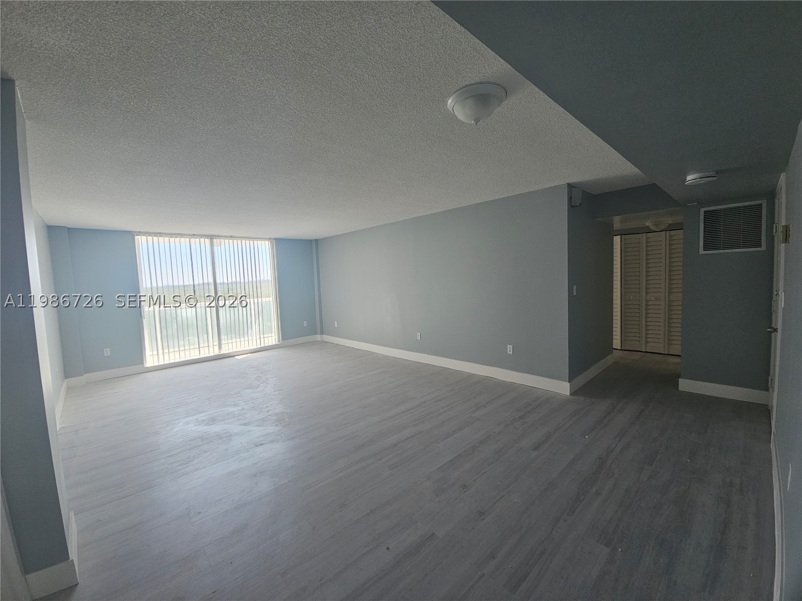 2841 Ne 163rd St 914 Property Photo 5