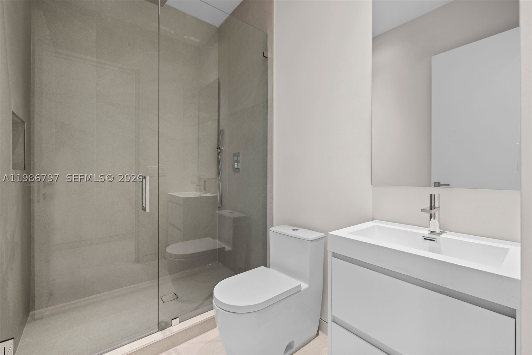 4534 Sheridan Ave Property Photo 29