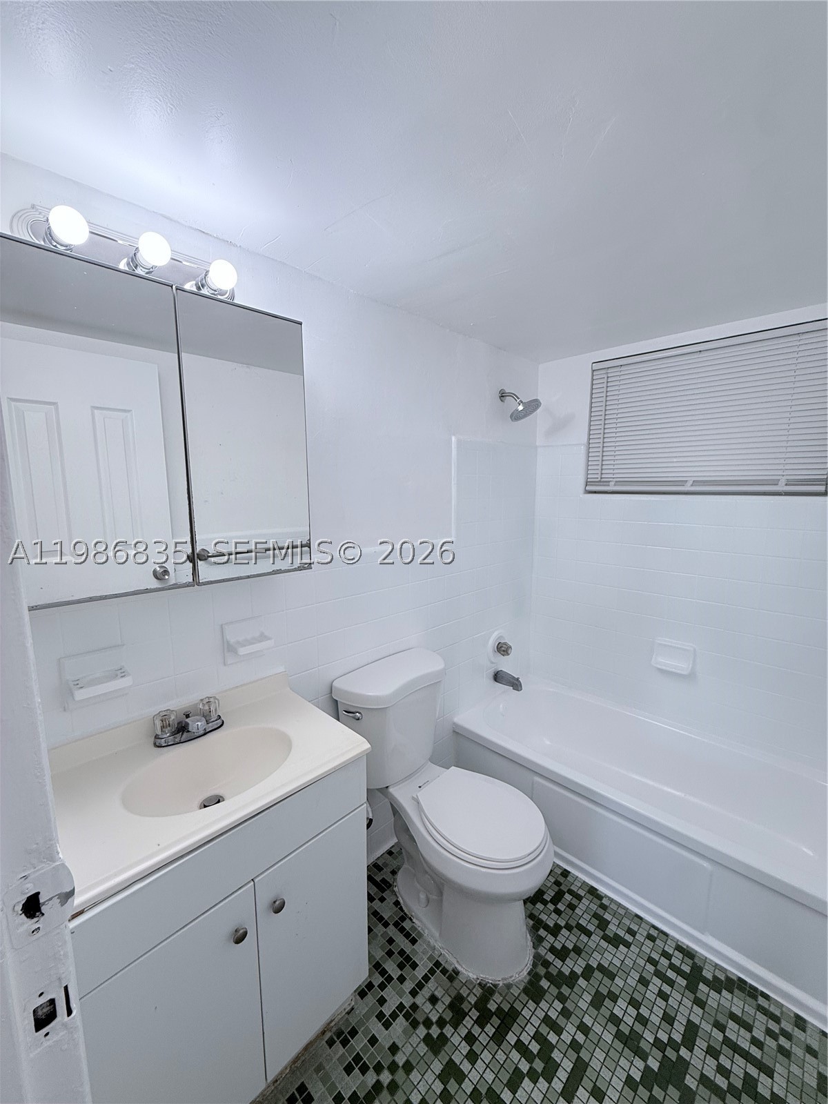70 Nw 77th St 9 Property Photo 15