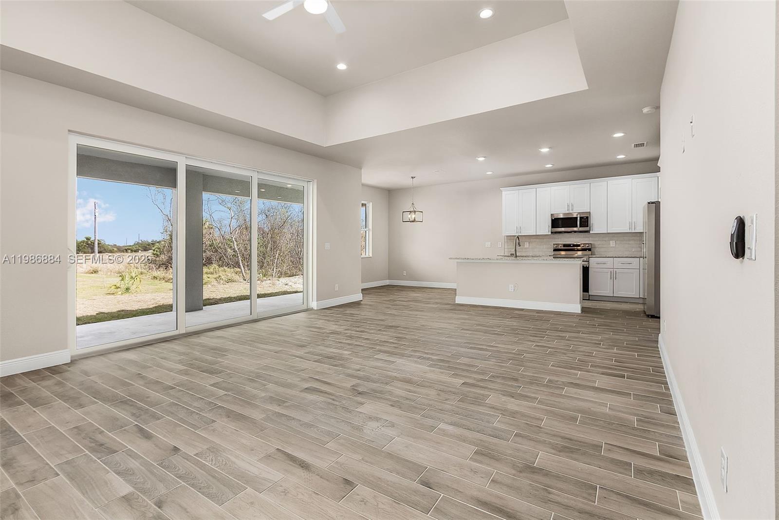 206 Jubilee Terr Property Photo 9