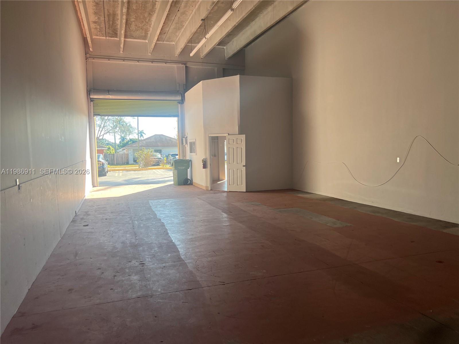 238 Nw 9th Ave 2 Property Photo 5