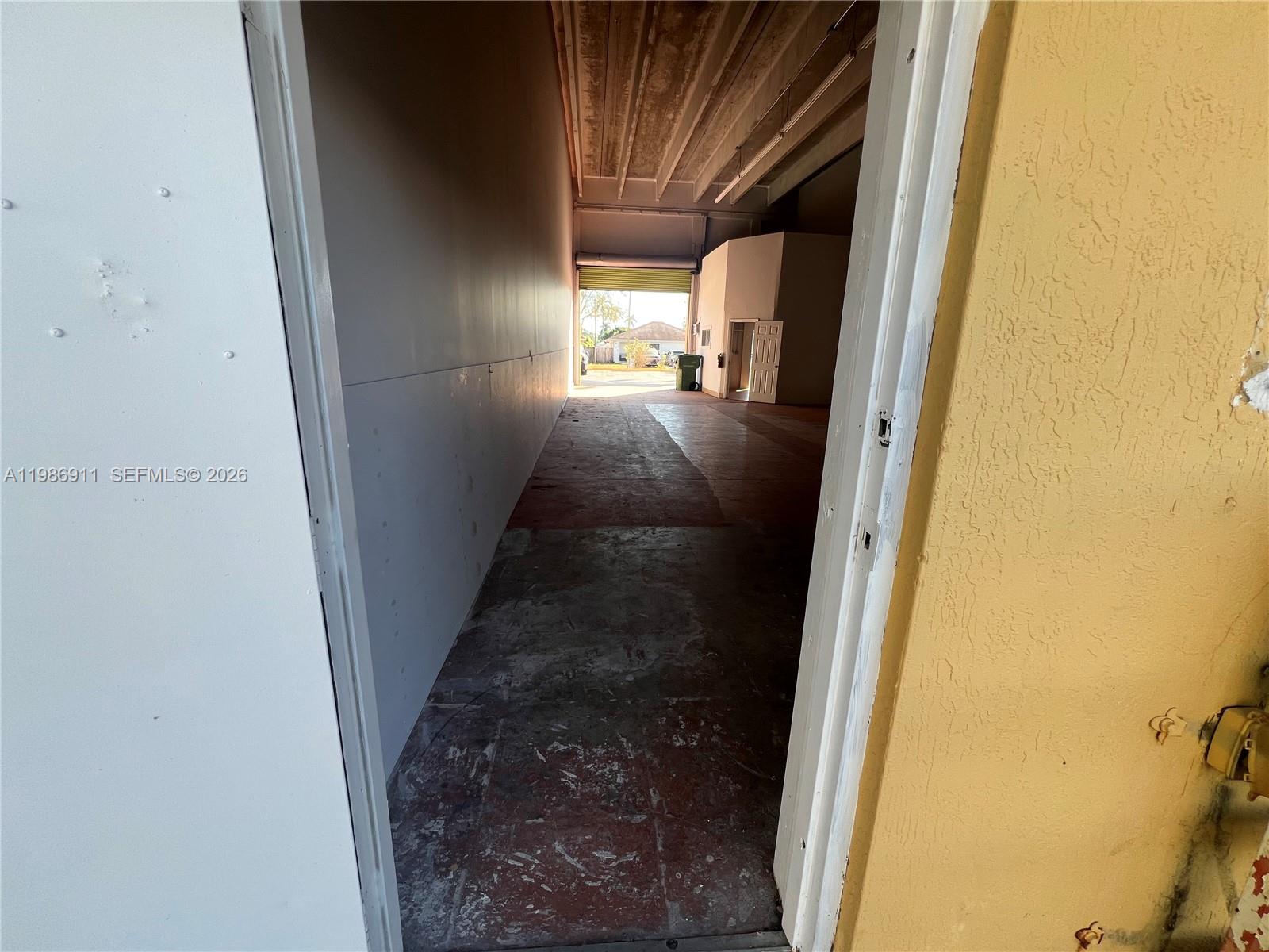 238 Nw 9th Ave 2 Property Photo 14