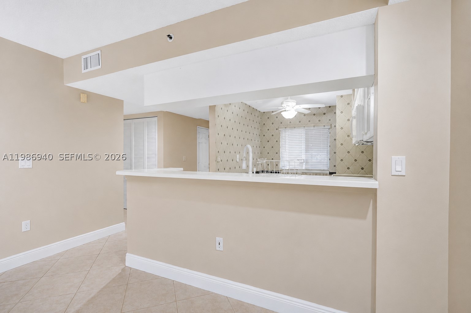12547 Imperial Isle Dr 206 Property Photo 8