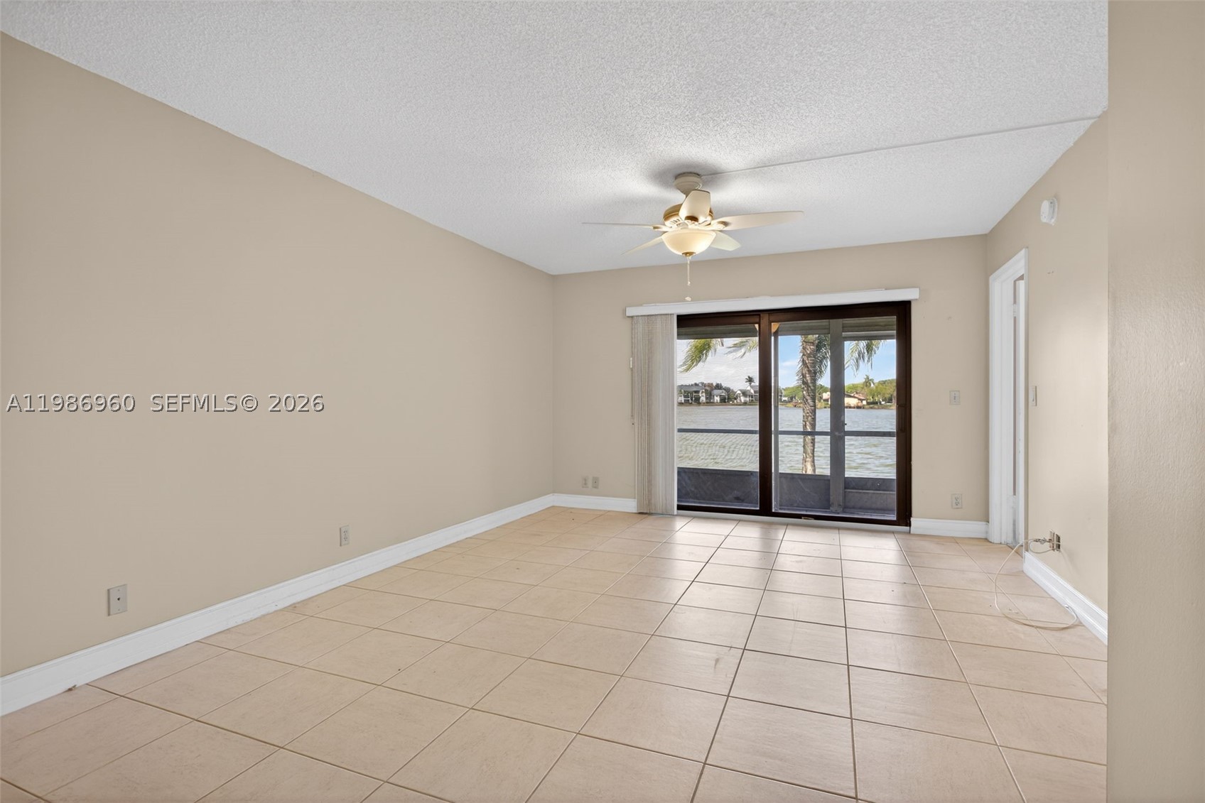 5520 Lakeside Dr 105 Property Photo 15