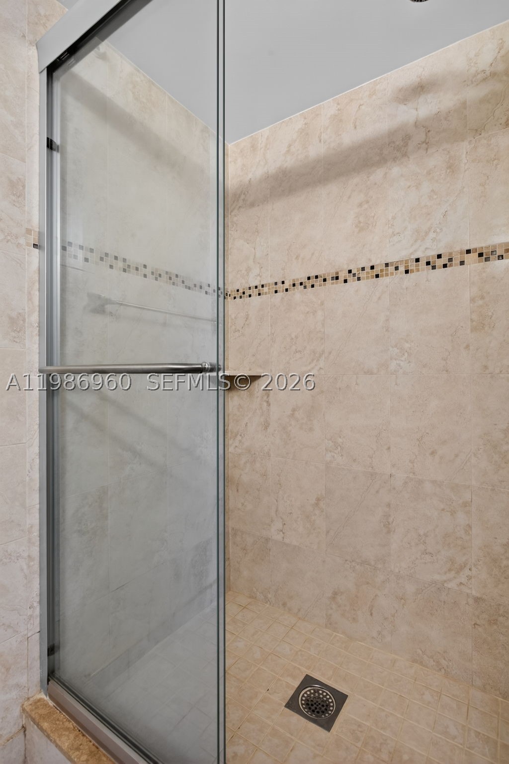5520 Lakeside Dr 105 Property Photo 22