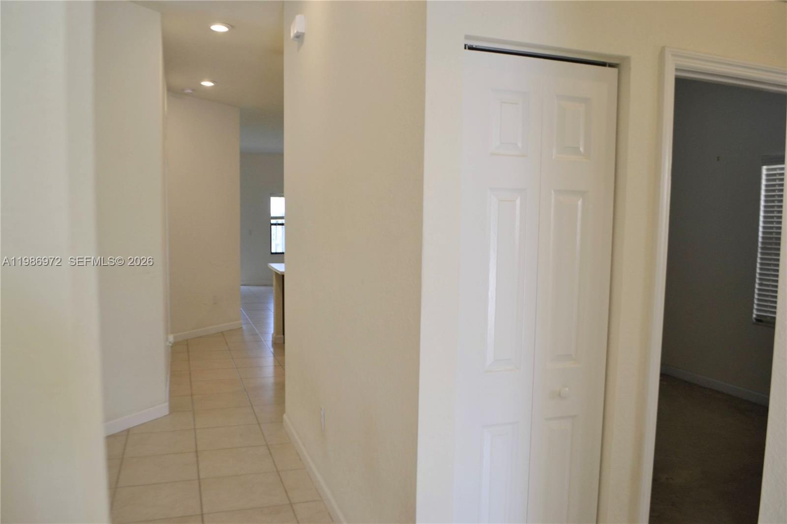 164 Ne 23rd Ter Property Photo 10
