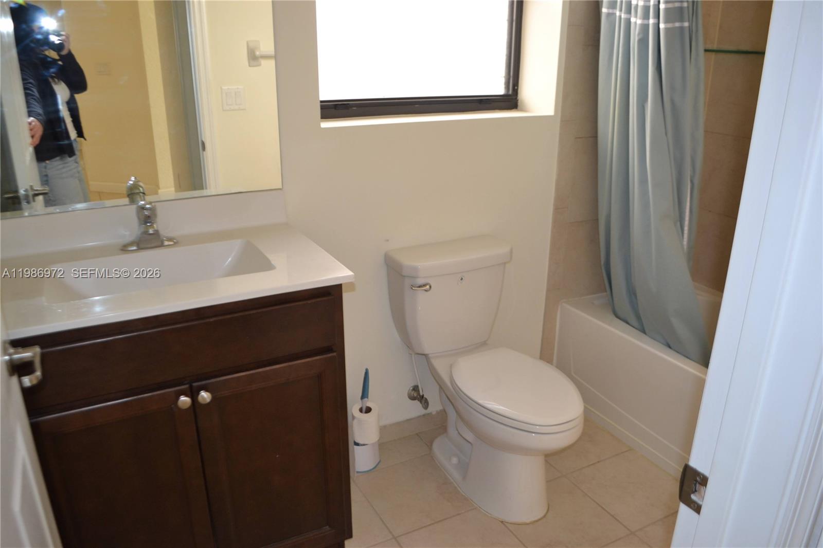 164 Ne 23rd Ter Property Photo 12