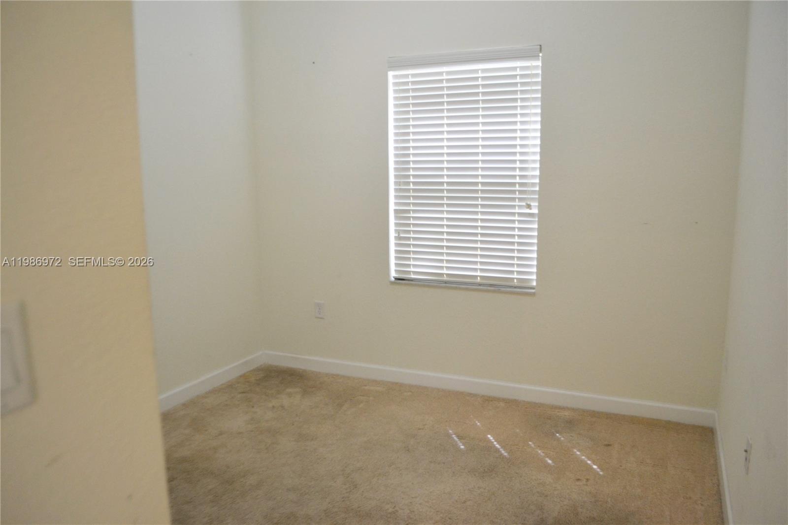 164 Ne 23rd Ter Property Photo 23