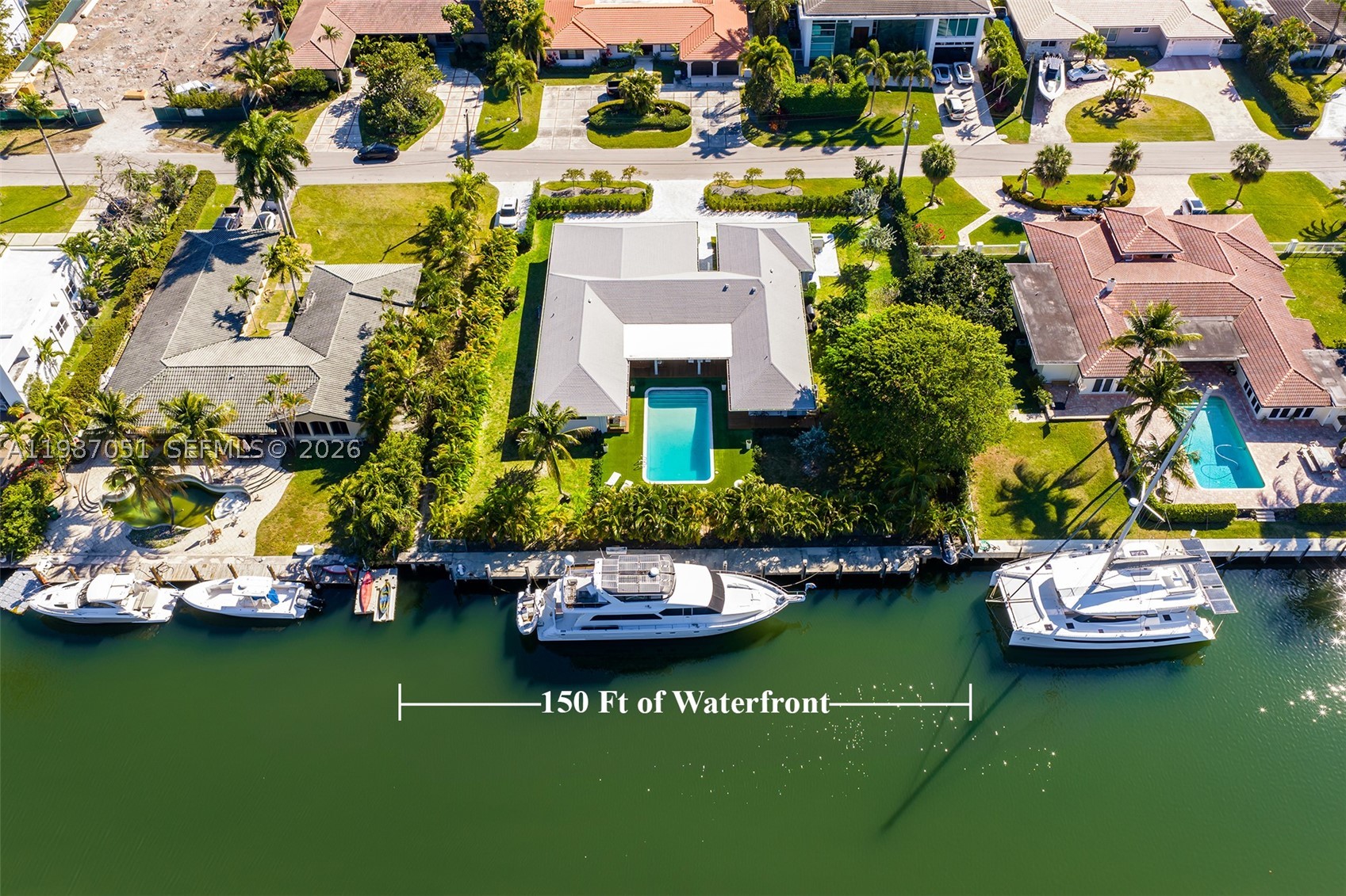 424 Alamanda Dr Property Photo 4