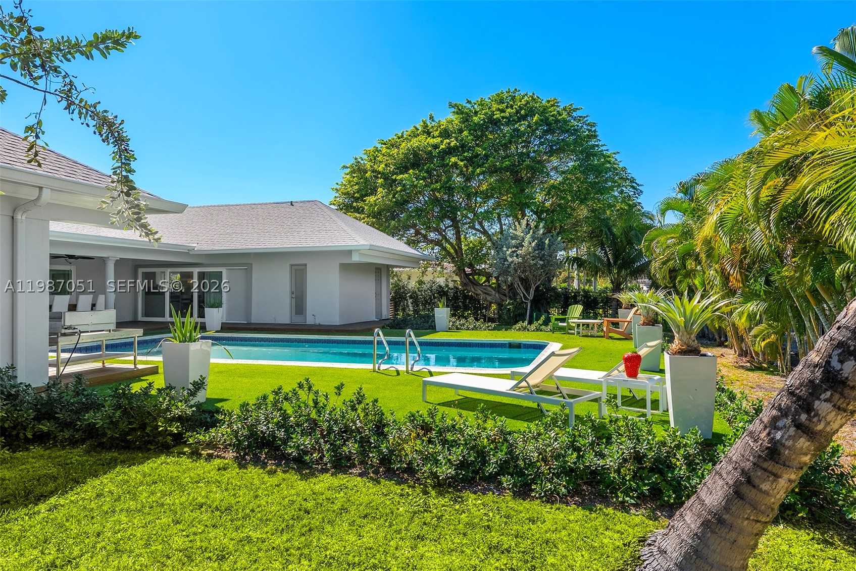 424 Alamanda Dr Property Photo 34