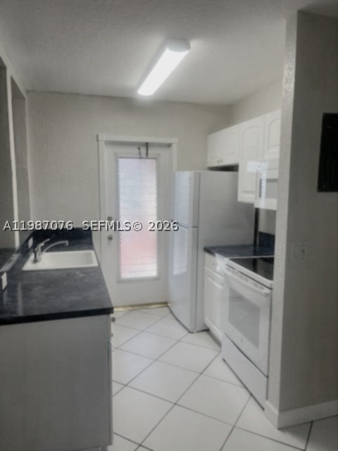 5050 Bayview Dr 17 Property Photo 4