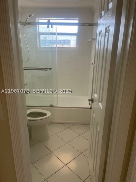5050 Bayview Dr 17 Property Photo 9
