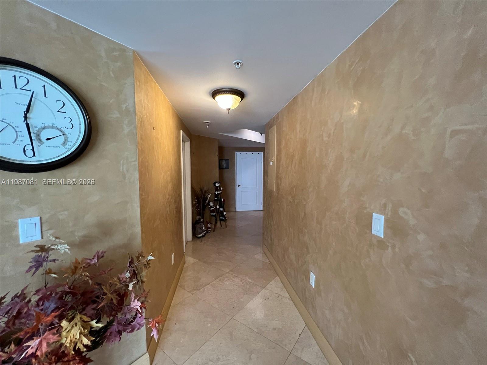 17555 Atlantic Blvd 1207 Property Photo 11