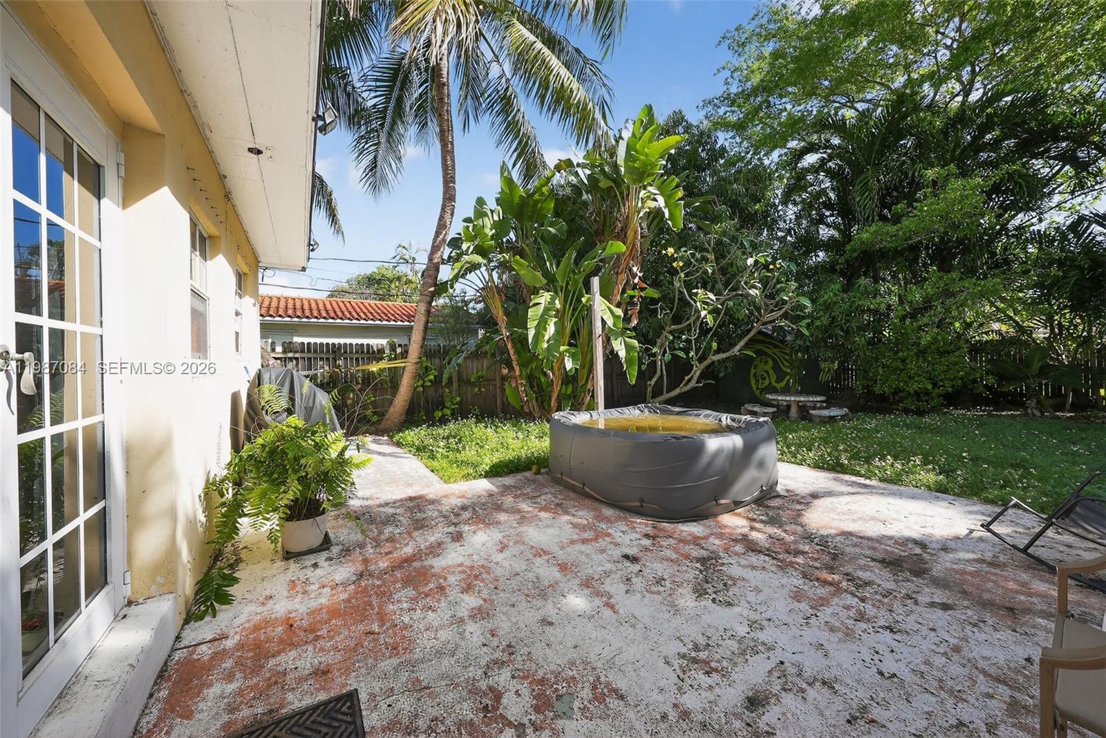 2131 Biarritz Dr Property Photo 30