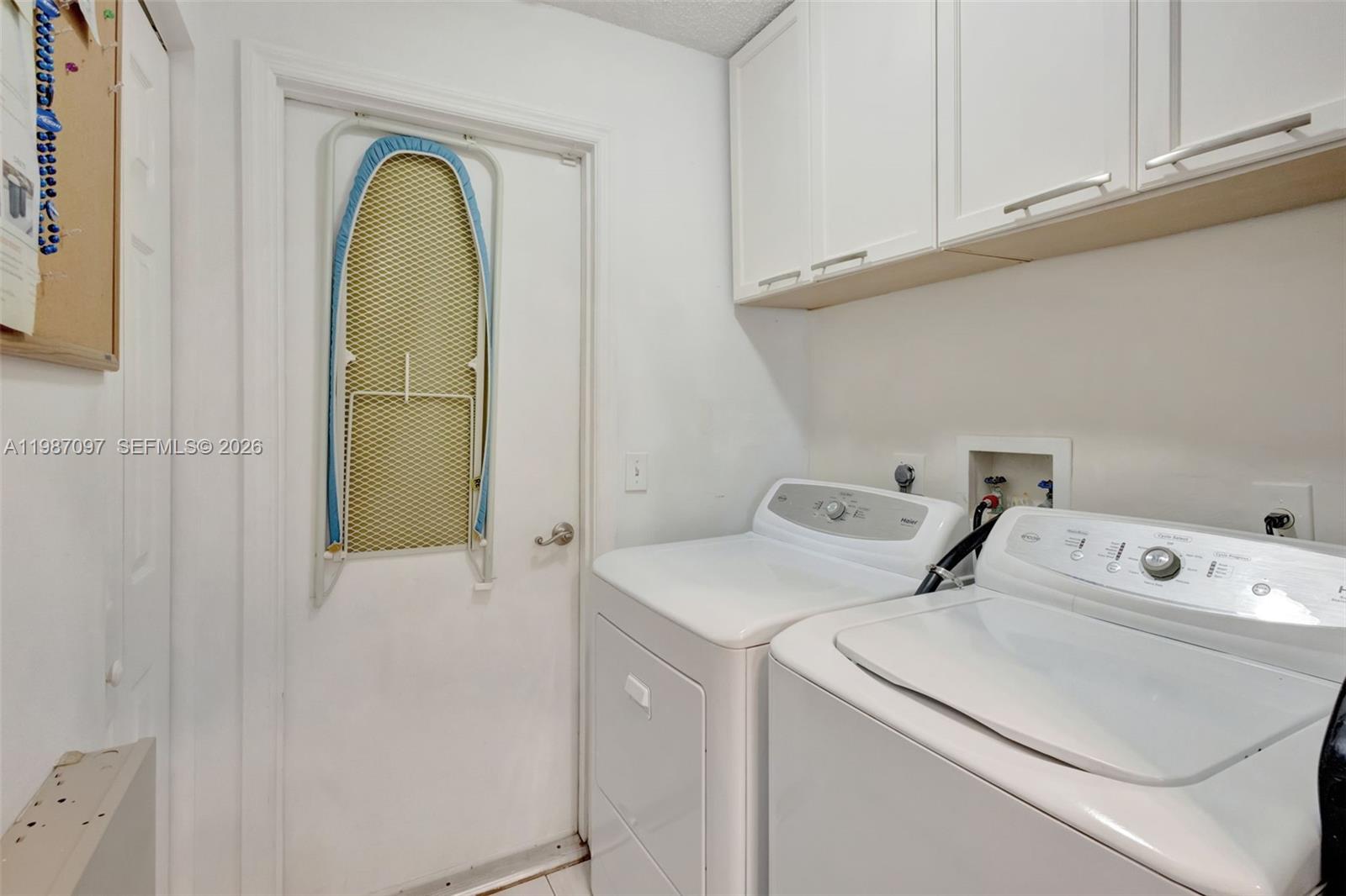 4533 Sw Cacao St Property Photo 48