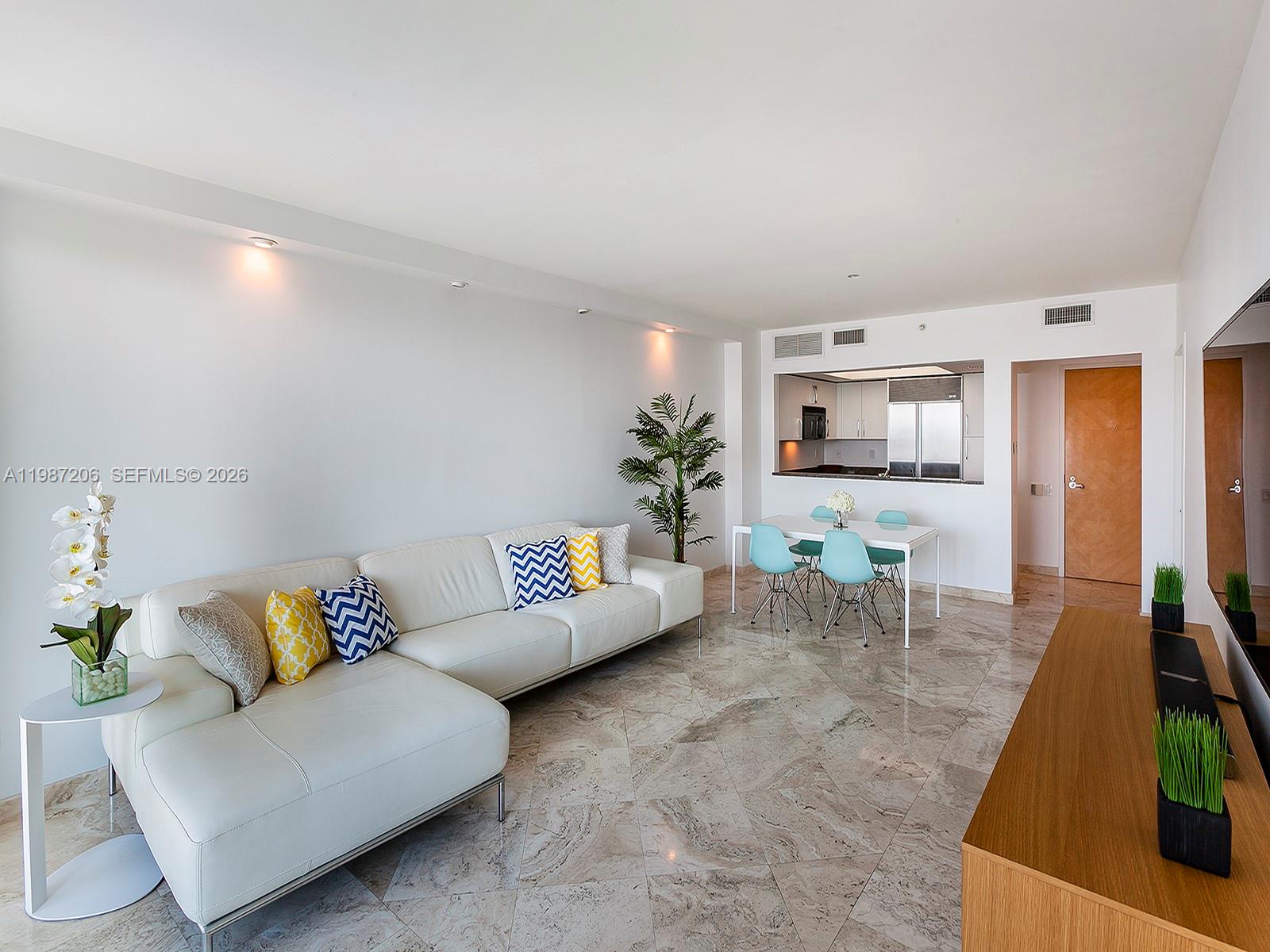 1500 Ocean Dr Ph-10 Property Photo 6