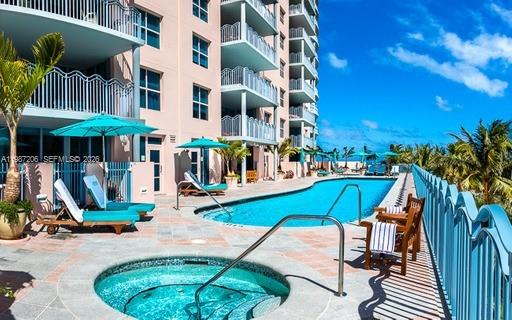 1500 Ocean Dr Ph-10 Property Photo 49