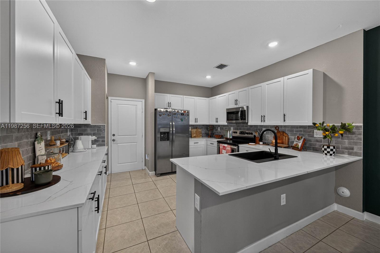 11883 Sw 234th Ln Property Photo 17