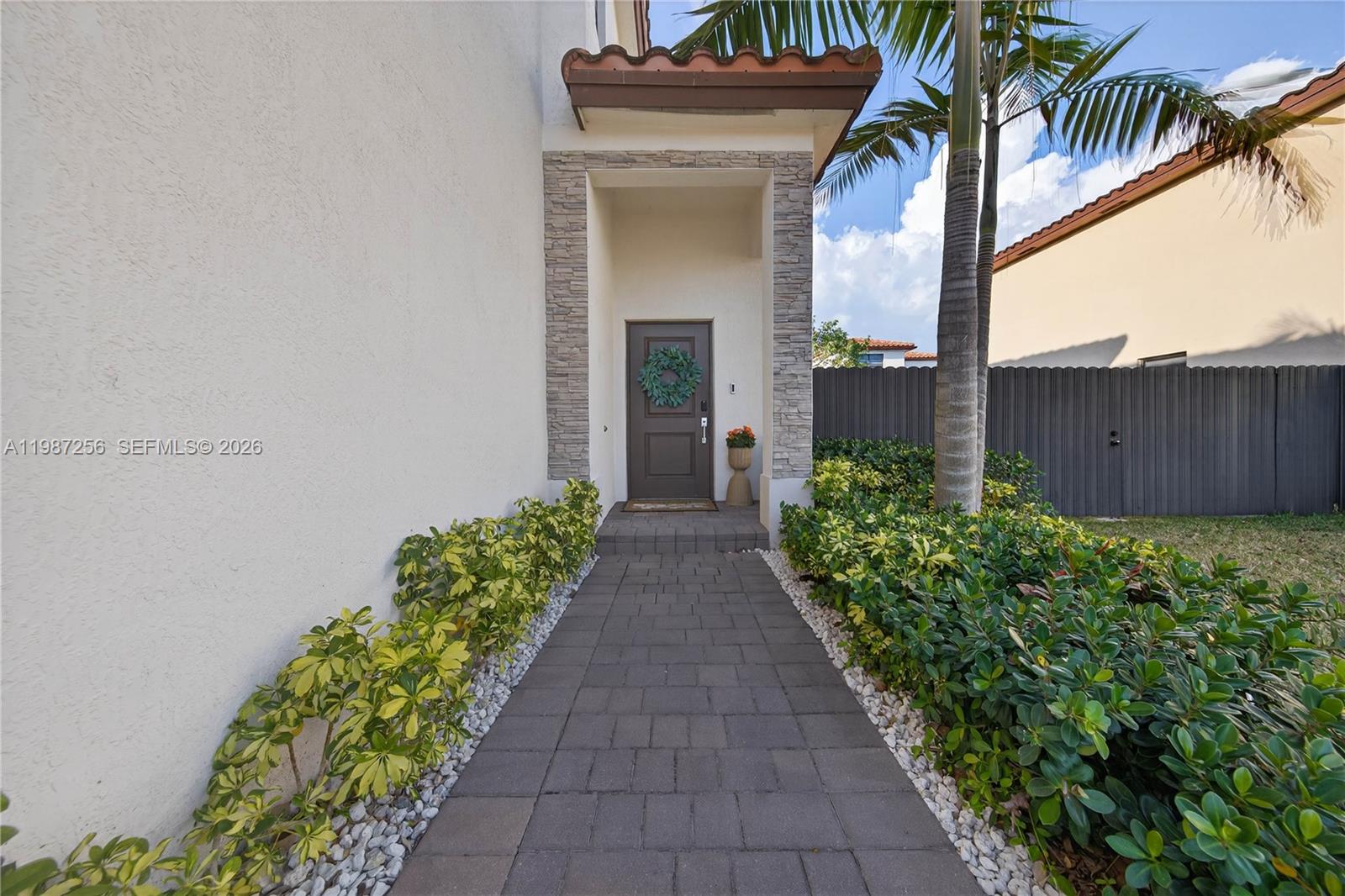 11883 Sw 234th Ln Property Photo 37