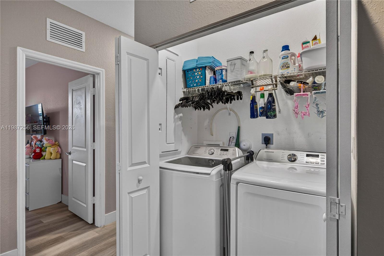 11883 Sw 234th Ln Property Photo 51