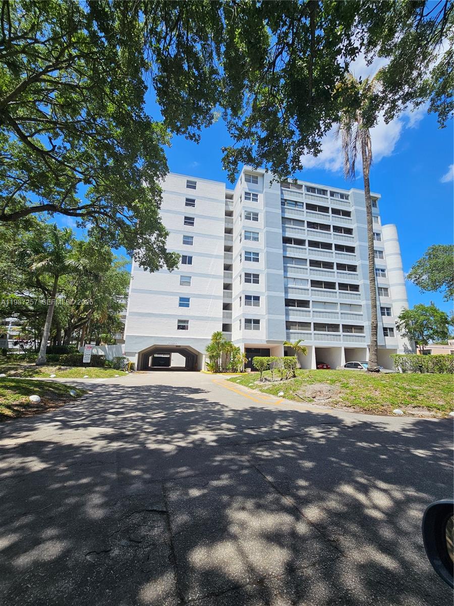 3301 Spanish Moss Ter 708 Property Photo 13
