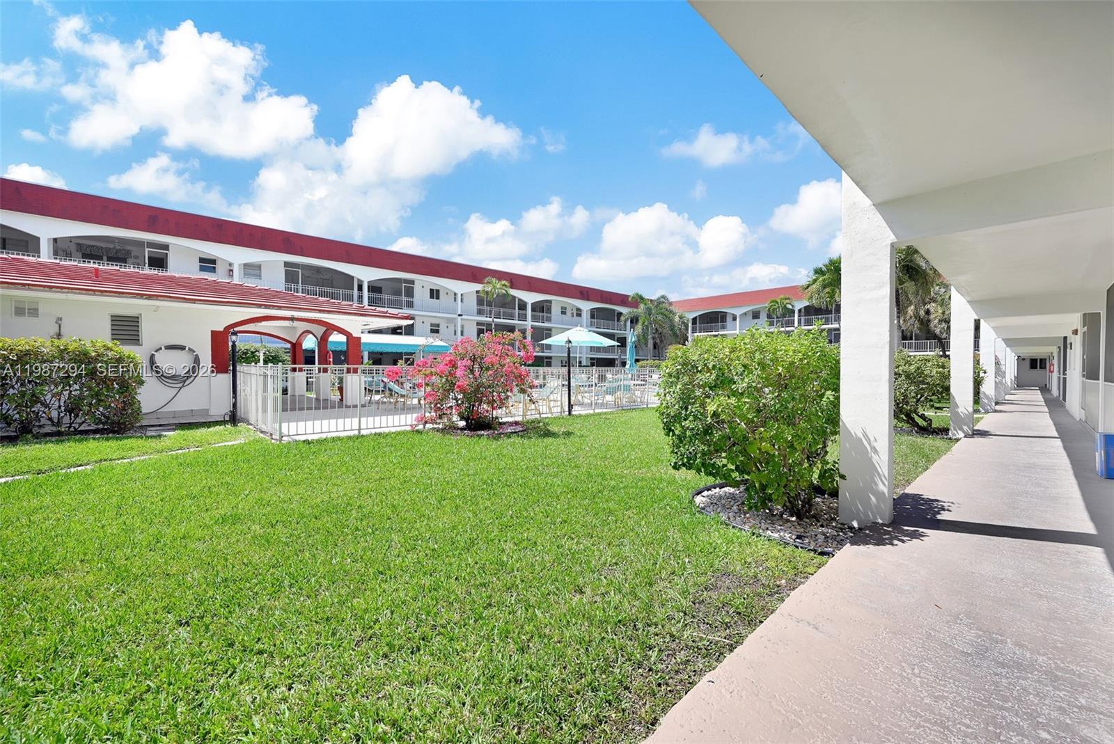 580 Egret Dr 122 Property Photo 4