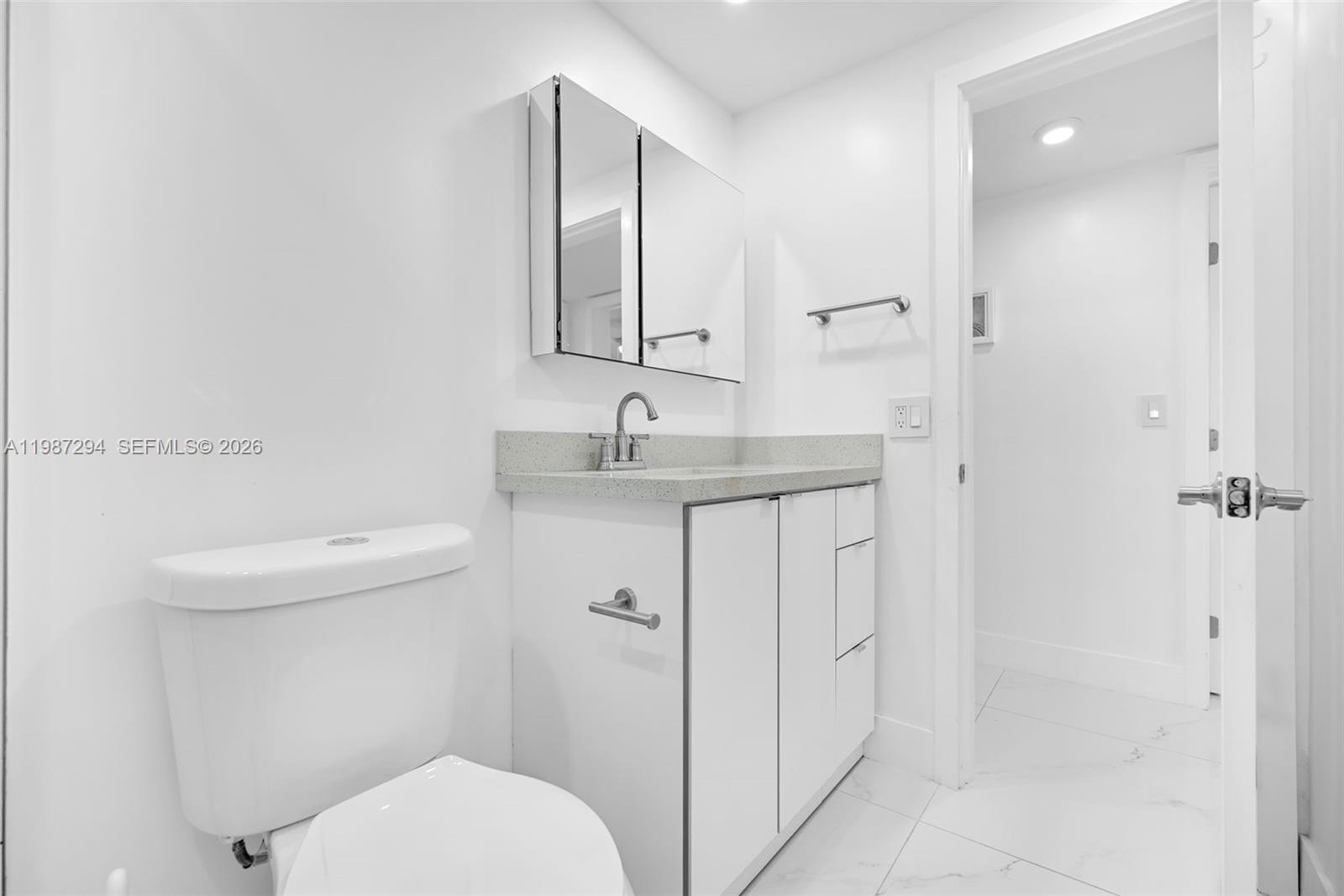 580 Egret Dr 122 Property Photo 34