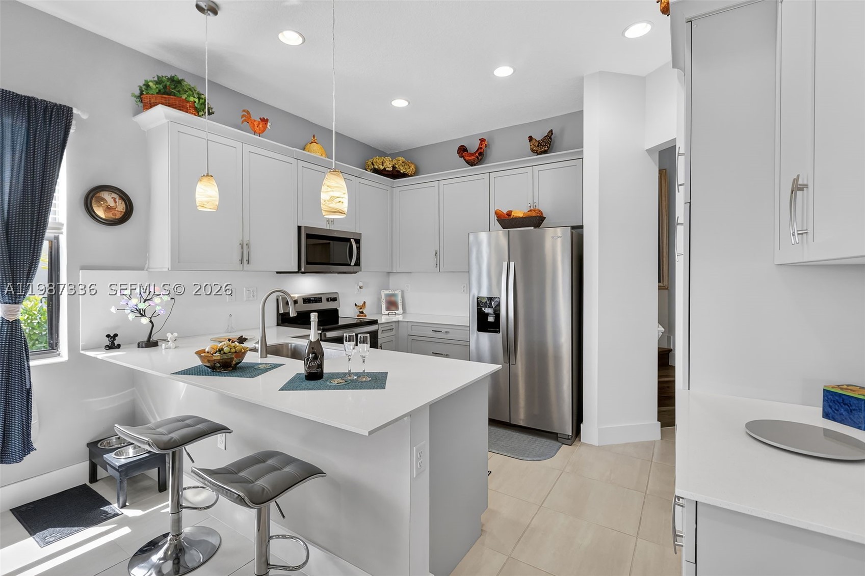 5700 Argento Property Photo 8